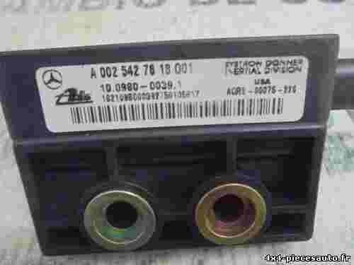 Sensor guiñada Mercedes-Benz CLK W208 W202 A0025427618 Q01 10098000391