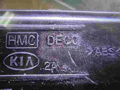 Interruptor Luneta Trasera Desempañador Kia Carens I / II (FJ) 2006 100KW 2A HMC