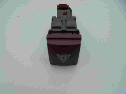 Interruptor de emergencia warning Peugeot 207 96472122KR 030037