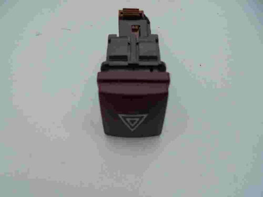 Interruptor de emergencia warning Peugeot 207 96472122KR 030037