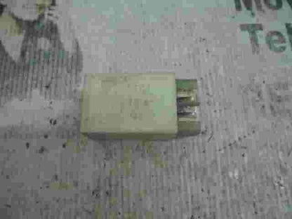 Relé Renault Clio MAITB6 MAI TB-6 12V