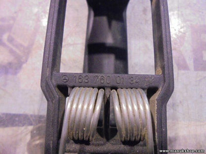  Maneta Manija Exterior Trasera Izquierda Mercedes-Benz 1637600134 163 760 01 34