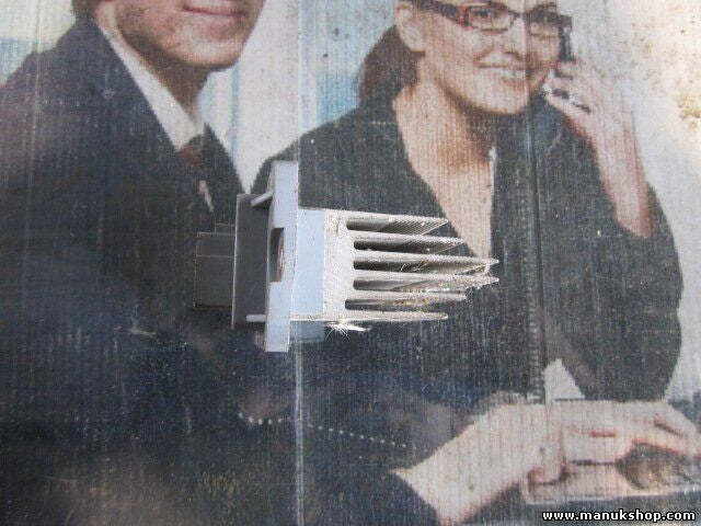 Resistencia calefaccion Hyundai PBT+GF30 972351E000