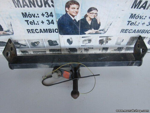 Gancho de Remolque Nissan Terrano Ford Maverick II 976457130 NI S001 NIS001