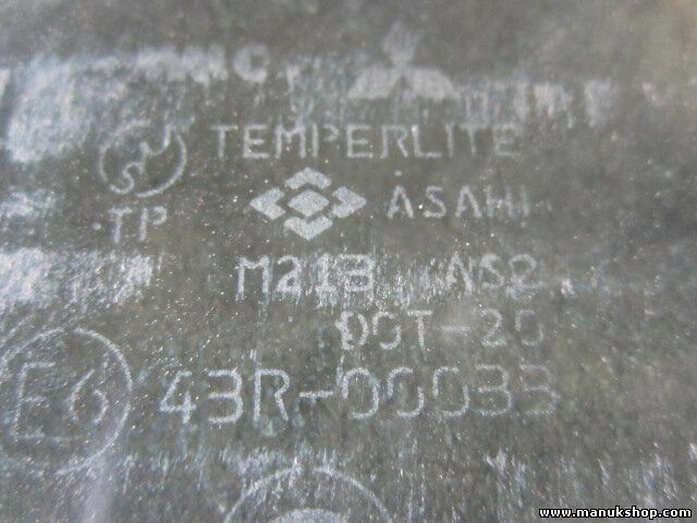 Cristal delantero izquierdo Mitsubishi  Pajero Montero 43R00033 M213AS2DOT20 E6