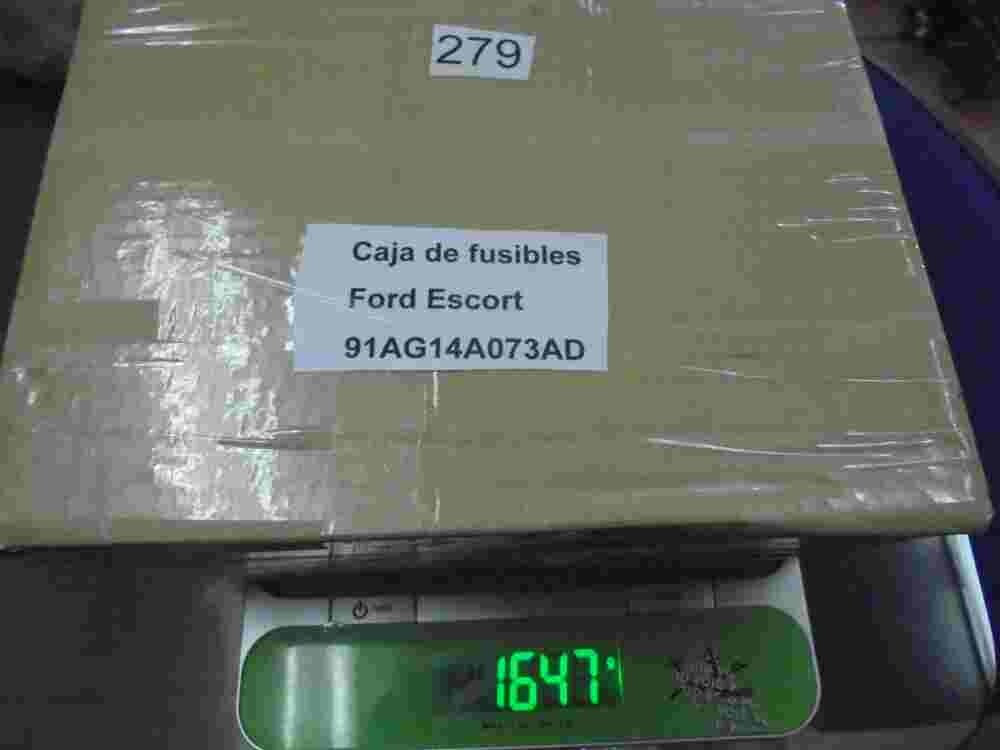 Caja de fusibles Ford Escort 1.6 91AG14A073AD 91 AG 14A 073 AD 91.AG.14A.073.AD