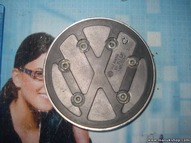 Emblema VW Volkswagen Jetta Passat B5 3B5853630 3B5 853 630