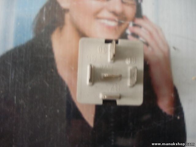 Relé  Chrysler Grand Voyager 4707211