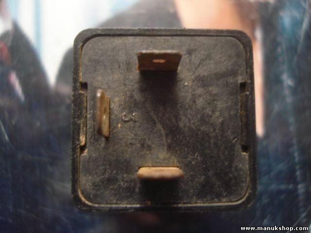 Relè Nissan RZE/3 12V NAGARES 015061830 01506183-0