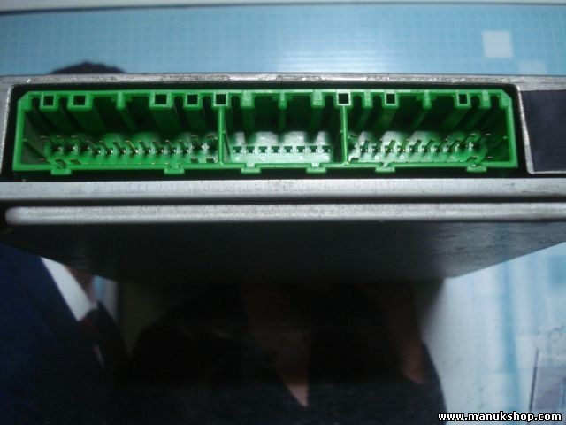 Centralita del motor Mazda Demio DENSO B33M18881B B33M 18 881B 2797000452