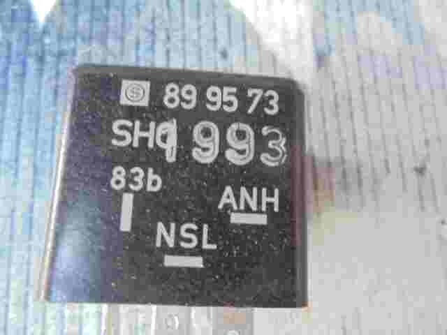 Relè ventola radiatore VW Transporter T4 Golf Jetta 191945383 n. 151