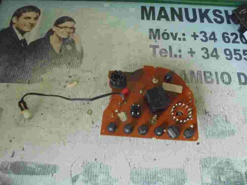 instrumentos indicador de combustible Mercedes-Benz W201 2015423701 1109021721