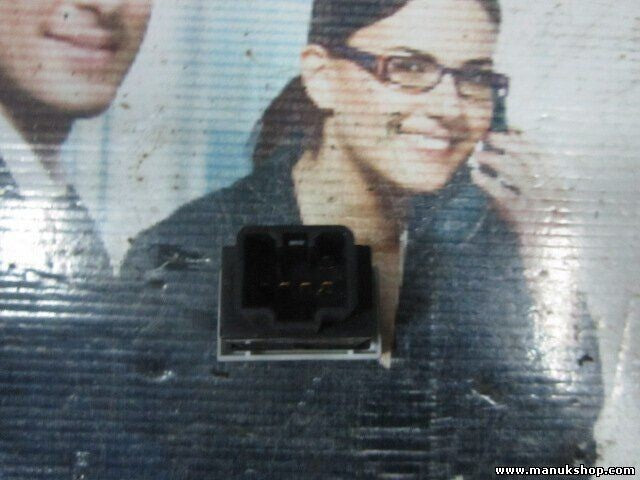 Niebla interruptor Ssang Yong Korando KJ 1996-2006 864W01900 2