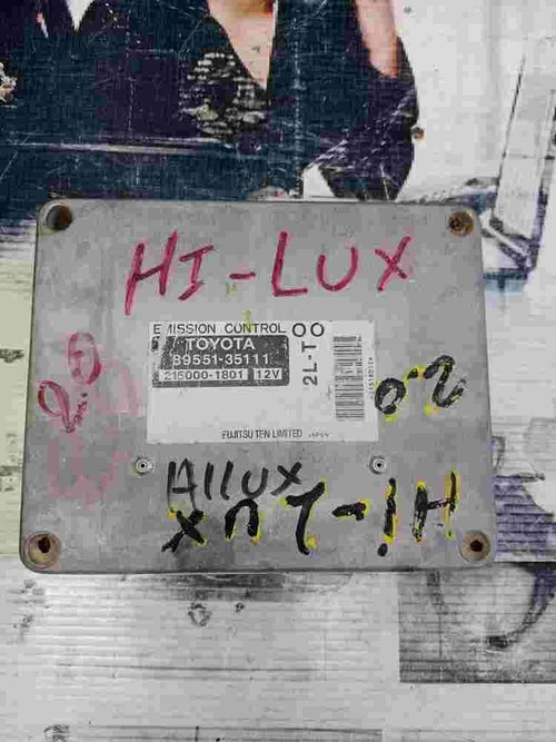 centralita transmisión Toyota Hilux 8955135111 89551-35111 2150001801