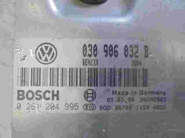 Centralita VW Volkswagen Polo 030906032B 030 906 032 B BOSCH 0261204995 26SA5963