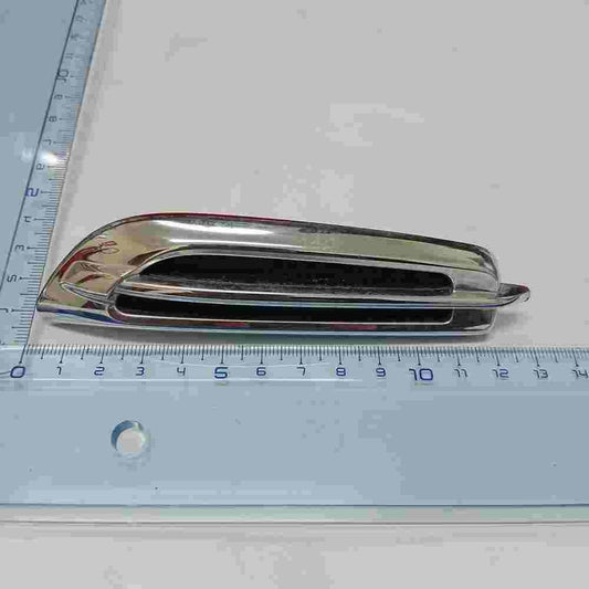 Emblema Mitsubishi ASX RH 7407A08802 7407A088-02 10,5 cm.