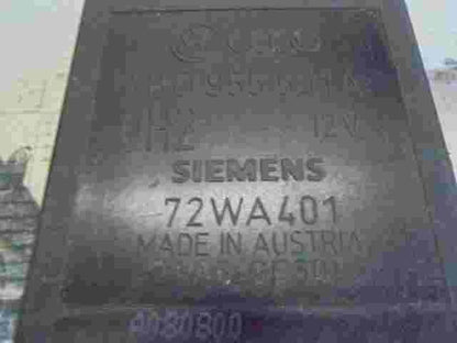 Tergicristallo relè Audi A4 B5 Passat B5 4B0955531A 4BO955531A 72WA401 n. 377