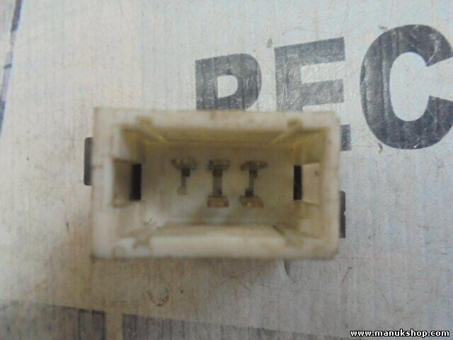 mando botonera elevalunas Renault Laguna ROSSANA ITALIA 7700822679B