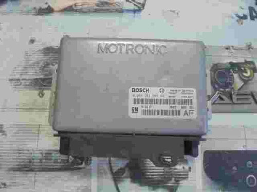 Centralita del motor Opel Omega B (AF) GM 90566817AF 90 566 817 AF 0261204589
