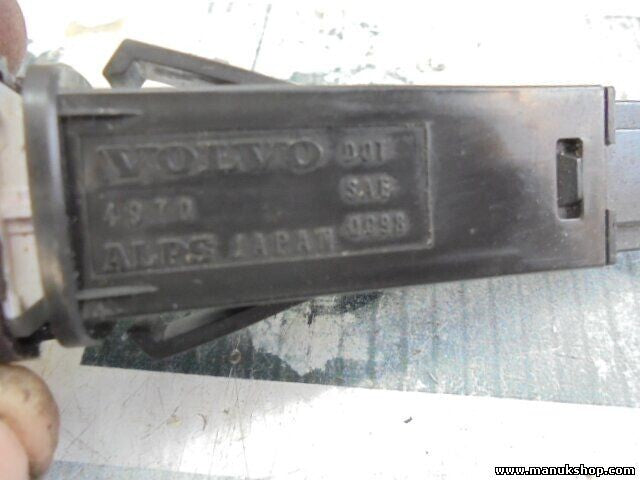 Interruptor de emergencia warning Volvo S60 S80 V70 XC90 9168302 ALPS 4970