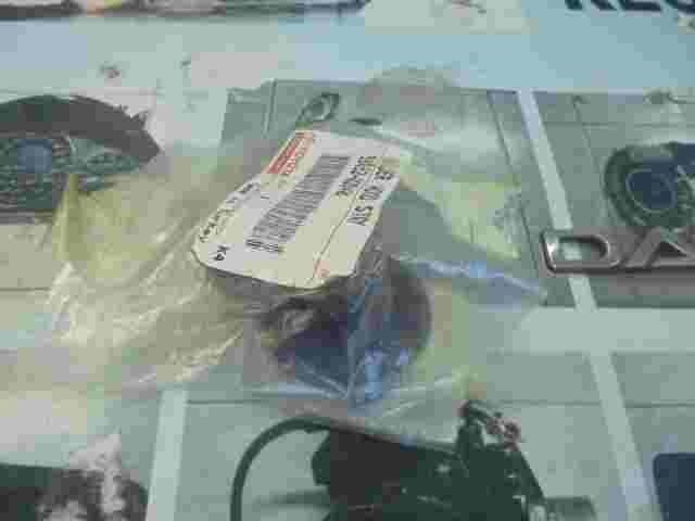 Holder Hood Stay / Toyota Auris (E15) 5345202040 53452-02040