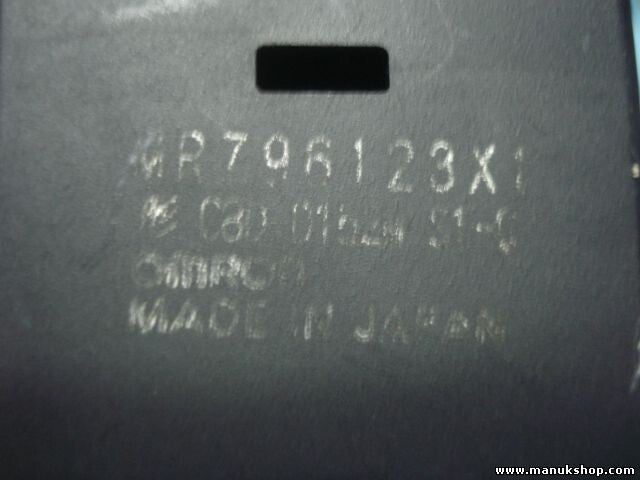 mando botonera elevalunas Pajero Montero MR796123 MR796123X1 C8D01524S1C