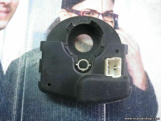 Unidad de control del inmovilizador Land Rover Discovery LP 73649612 YWI100010