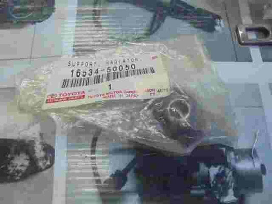 Support Radiator  Toyota Land Cruiser (120) FJ Lexus GX 470 GX460  1653450050