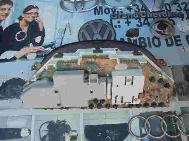 Cuadro de instrumentos Citroen Berlingo Peugeot Partner 9636105580 539905 N2 ST