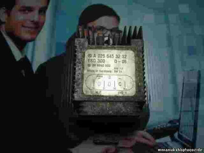 Centralita modulo electroventilador Mercedes W168 A0255453232 898940000  Q-06