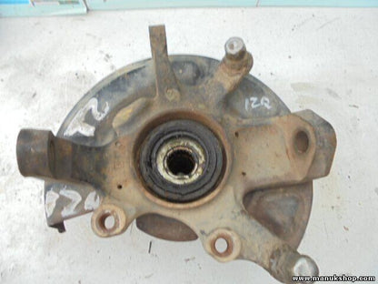 Mangueta buje delantero izquierdo Nissan 2389 ccm, 87 KW, 118 PS