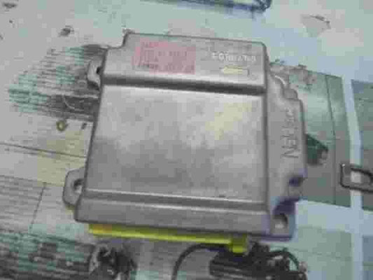 Sensor de impacto de airbag Mazda Premacy C10057K30A Naldec 3321849 33218 49