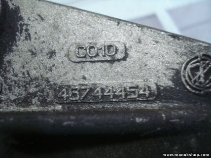 Soporte alternador Servopump Fiat Punto Doblo 1,9 D 2000-2005 46744454 004674445