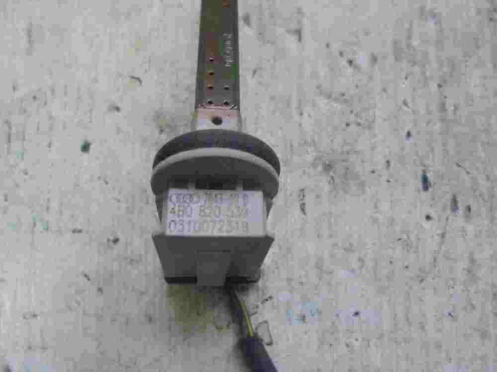 Sonda de sensor de la temperatura del aire Audi A6 4B0820539 0310072319