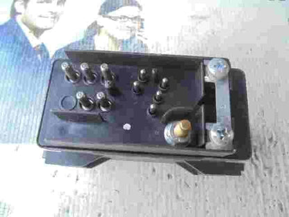 Resplandor relé enchufe Mercedes-Benz W201 W124 HUCO 132036 023344