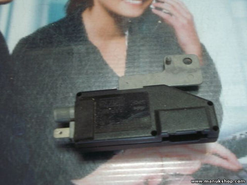 Amplificador de antena Mercedes-Benz ML 270 CDI A 163 820 00 89 A1638200089