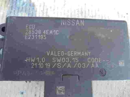 Control de estacionamiento electrónico Nissan 285384EA1C E231195 HW1.0 SW03.15