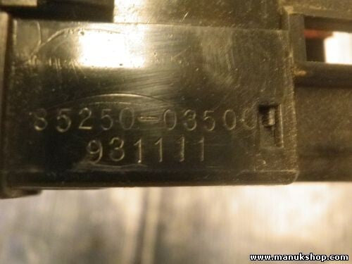 Interruptor apertura tapa depósito SsangYong Musso Korando 8525003500 931111