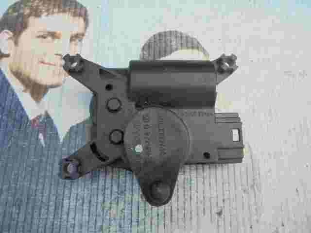 Calefacción actuador Audi VW 52411483R04 52411483 3093694 30.93694 230108 D05