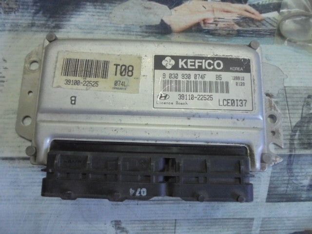 Centralita Hyundai Accent KEFICO 3911022525 LCE0I37 9030930074F 3910022525