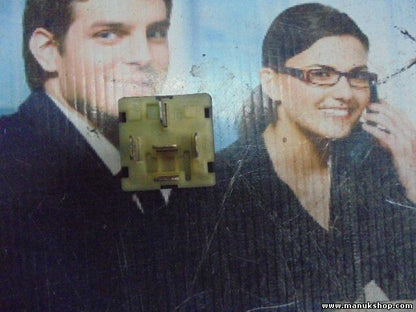 Relé Iveco Daily EuroStar I/II Van/Bus TRW Sipea 12V-30A 1734