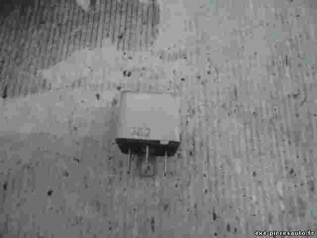 Bomba de agua relé Opel Zafira Vectra Astra 24 438 885 24438885 GM 813