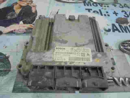 Centralita Citroen C-Crosser Peugeot 4007 9664487580 9663757980 BOSCH 0281013666