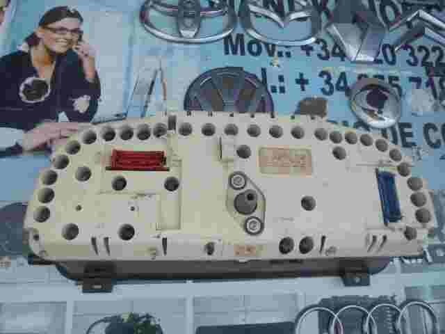 Cuadro de instrumentos  Renault Trafic I 09040389900 0904/038/9900 6006004616
