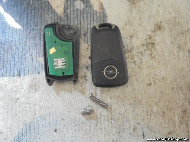 mando control remoto Opel Astra H Zafira B Valeo 13149658 E250013697A