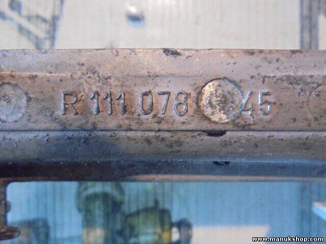 RAMPA INYECTORA Mercedes-Benz M-Klasse W163 ML A1110780391 R11107845 R1110781045