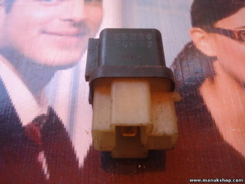 Relè Nissan Micra K11 Almera 25230 79972 2523079972