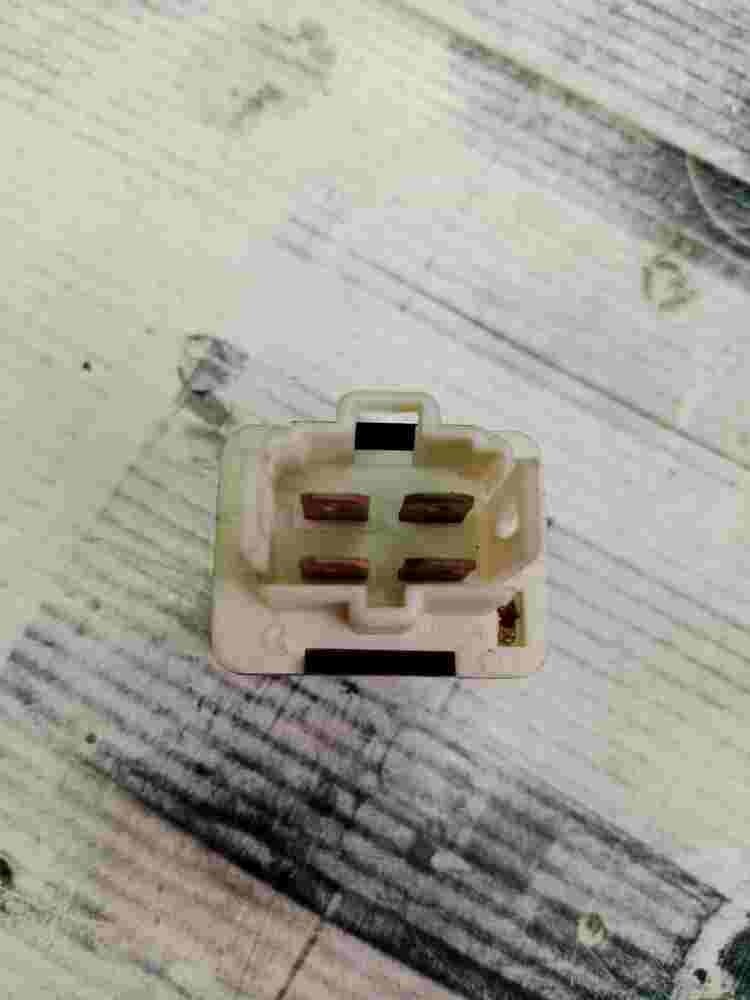 Relè ventola radiatore Mazda 626 DC12V20A DC 12V 20A Imasen n. 1F14