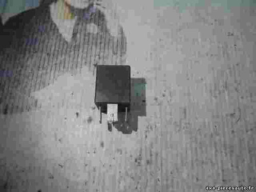 Relè Renault Saab Peugeot /ACB13221 CB1-R-12V