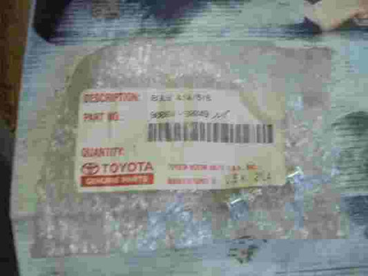 Bulb 415  5 /6  Toyota Harrier Tacoma Lexus ES300 RX300 9008498049 90084-98049